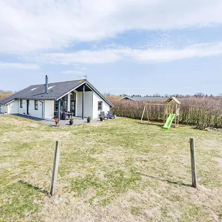 Holiday home Lix *